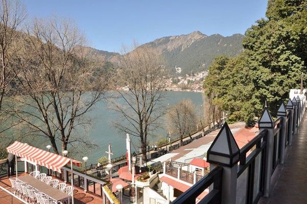 Alka Hotel